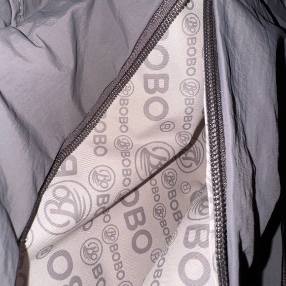 Bobo  Gray Backpack Minimalist Design - Picture 5 of 11